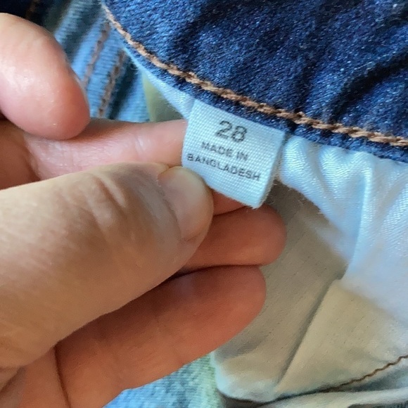 Vans denim shorts size 28 - Picture 3 of 5